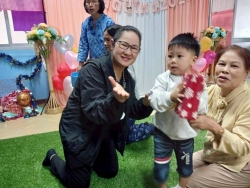 LINE_ALBUM_กิจกรรมทำบุญส่งท้ายปีเก่า ศพด_30 ธ_ค_ 68_260105_18.jpg - ศูนย์พัฒนาเด็กเล็กเทศบาลตำบลสันป่าตอง จัดโครงการเรียนรู้สู่โลกกว้าง อนุบาลวัยใส(กิจกรรมทำบุญส่งท้ายปีเก่าต้อนรับปีใหม่) | https://www.sanpatong.go.th